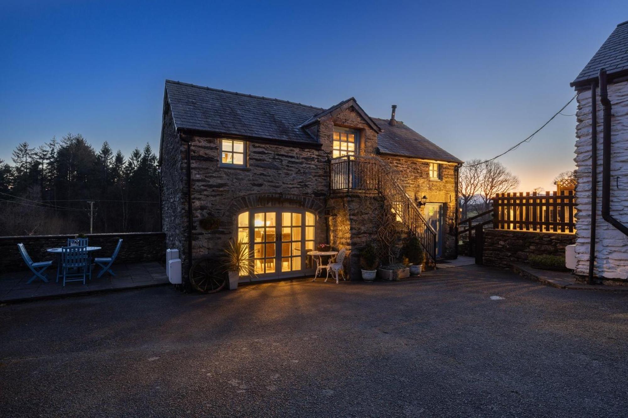 Old Coach House, Betws Y Coed, Snowdonia Villa Exterior photo